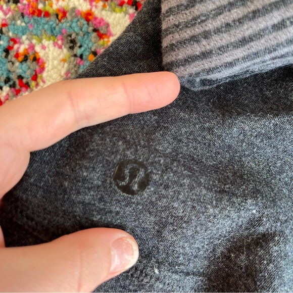 Lululemon In a Cinch Long Sleeve Reversible Stripe Funnel Neck Pull Over - Picture 5 of 8